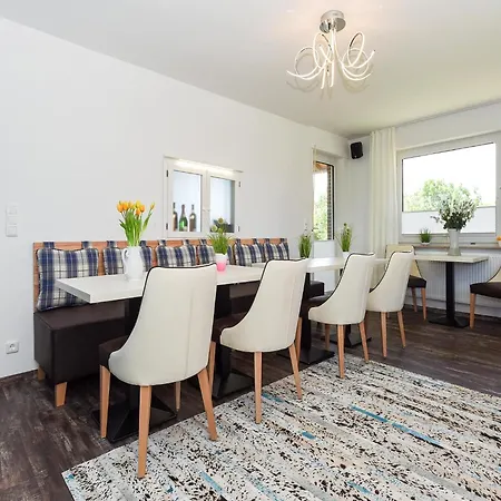 Apartmán 70qm Mit Balkon In Bensersiel